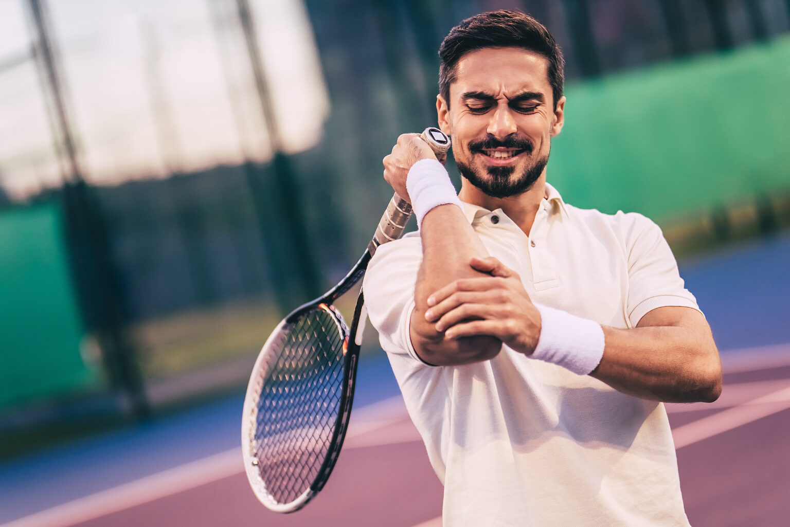 Ból łokcia- łokieć tenisisty a jego leczenie